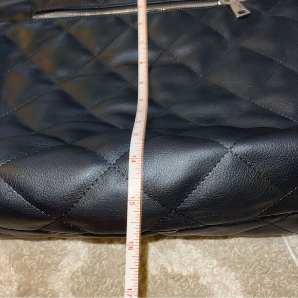 INC Quilted Black Leather Shoulder Bag - Picture 8 of 9